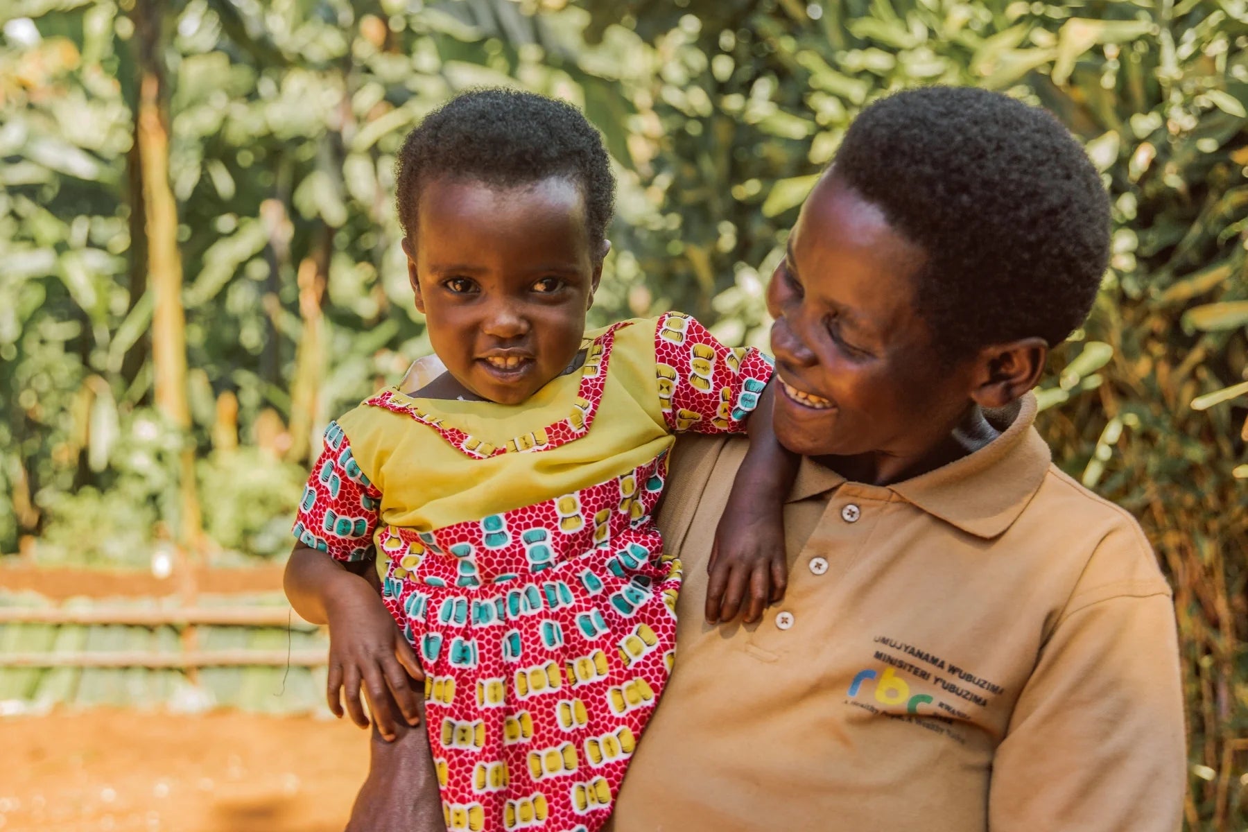 woman child rwanda sustainable agroforestry